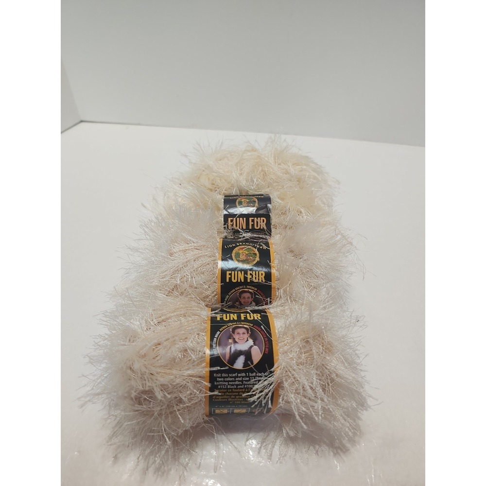 Lot Of 4‎ Lion Brand Fun Fur yarn  Ivory 1.75 oz 64 yds each One Missing Tag